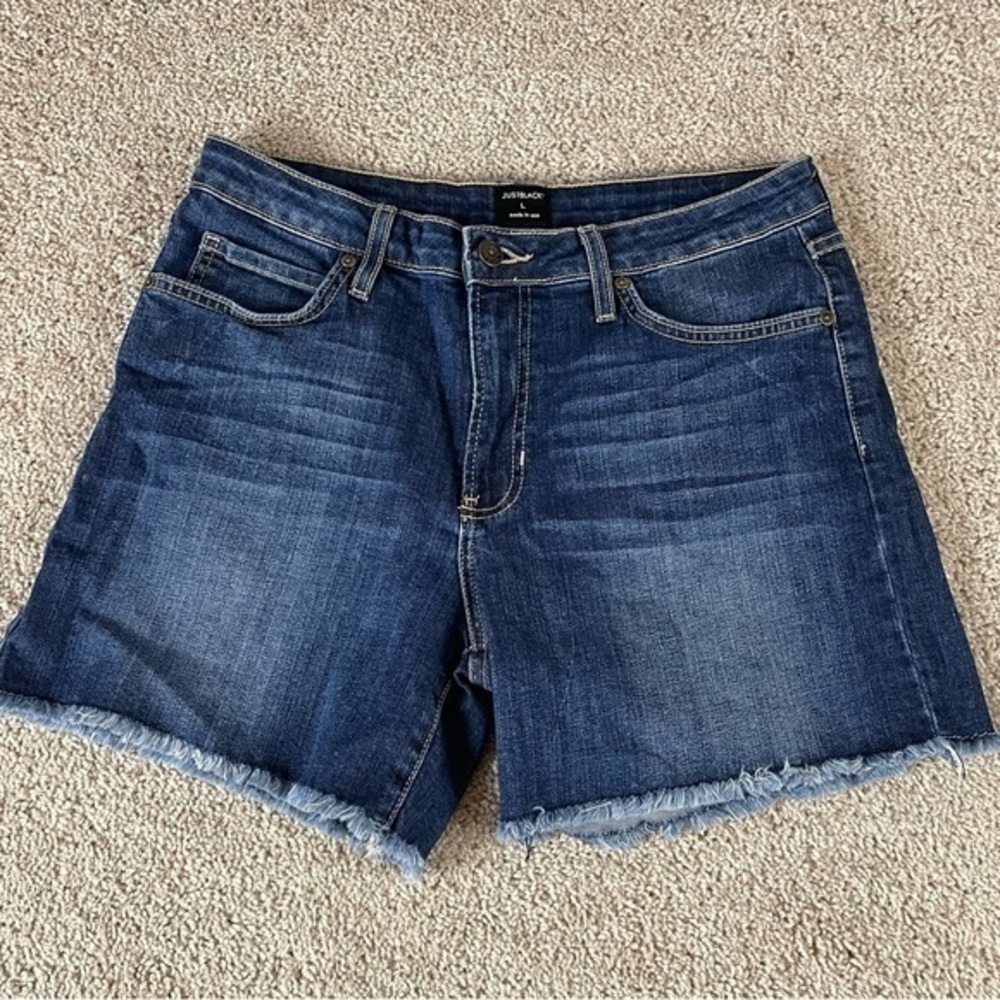 Just Black Large Blue Jean Shorts Denim Raw Hem 5 Pocket USA Made 286